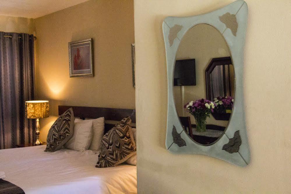 Aristo Manor Otel Richards Bay Dış mekan fotoğraf