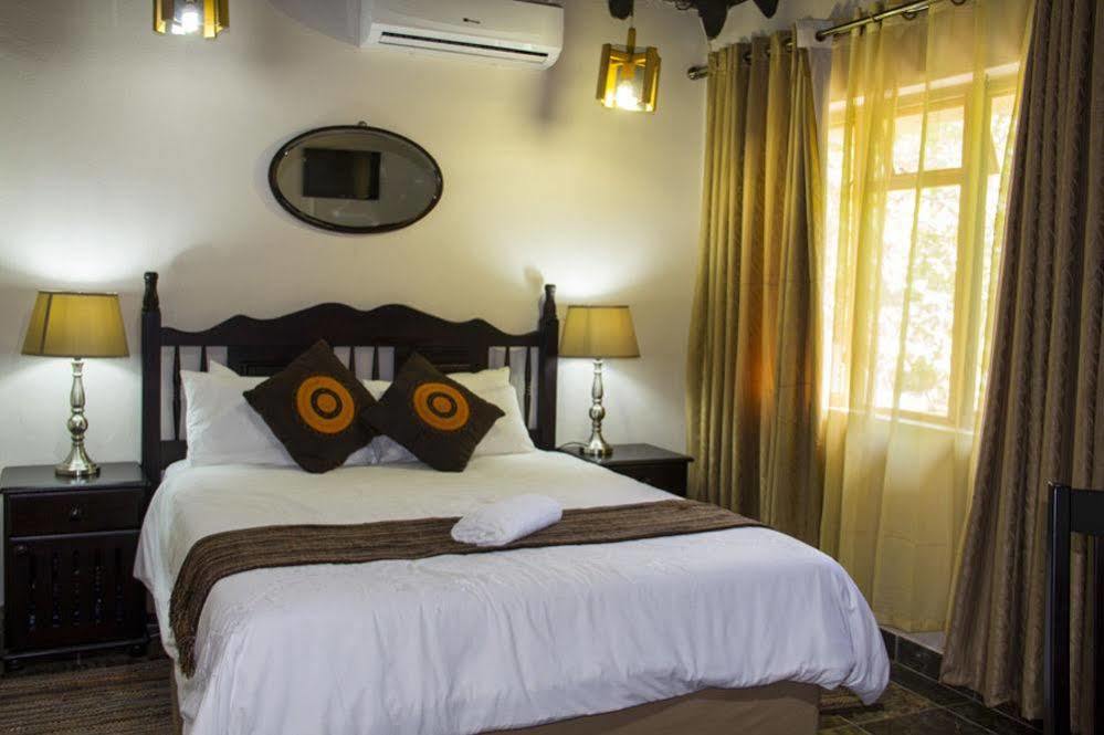 Aristo Manor Otel Richards Bay Dış mekan fotoğraf